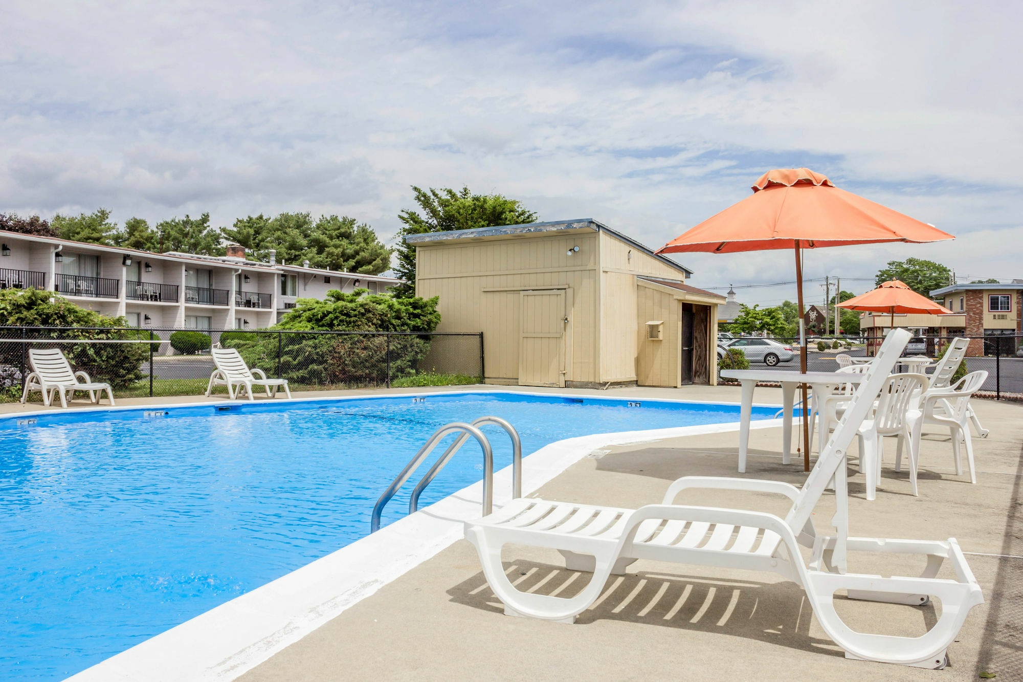 Rodeway Inn Містик Екстер'єр фото