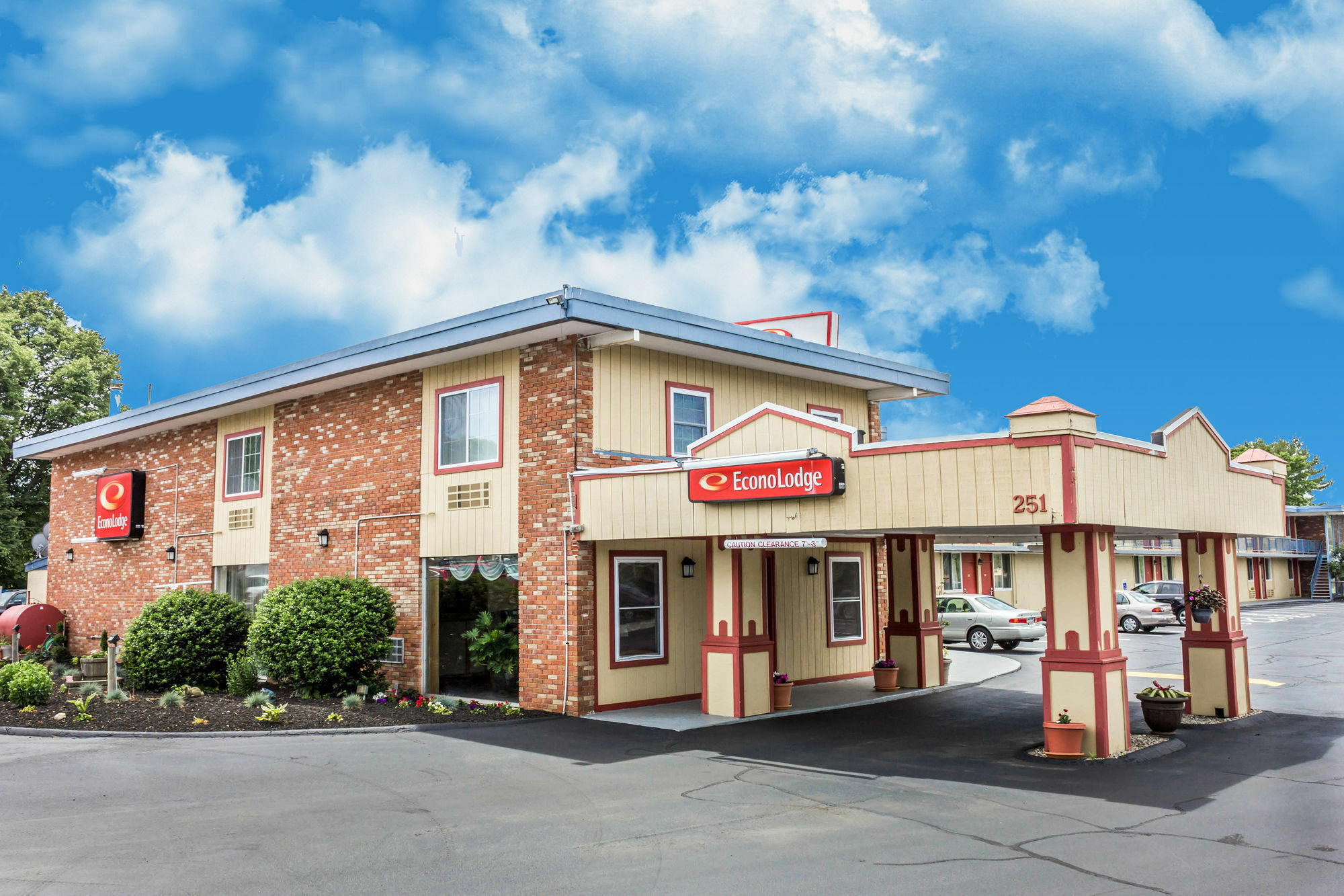 Rodeway Inn Містик Екстер'єр фото